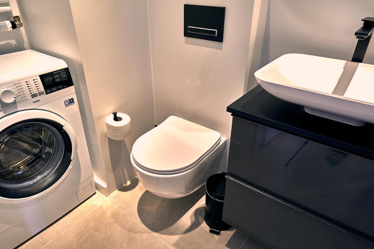 Mennica Residence Suite Apartments Warszawa Eksteriør billede
