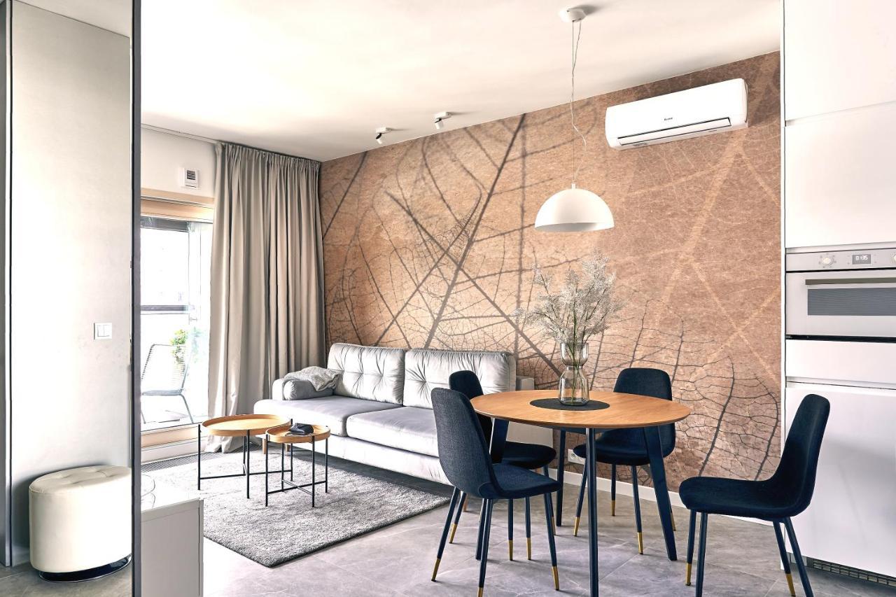 Mennica Residence Suite Apartments Warszawa Eksteriør billede