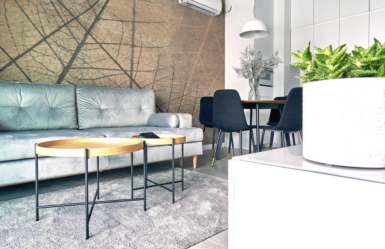 Mennica Residence Suite Apartments Warszawa Eksteriør billede